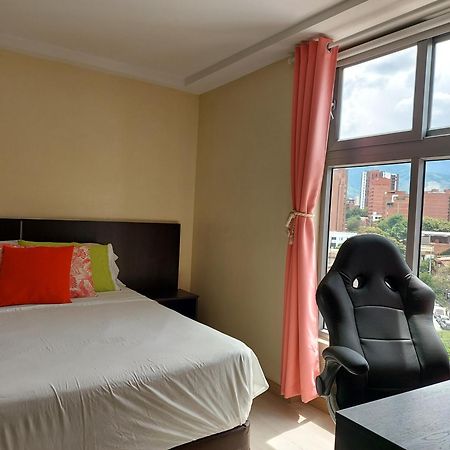 San Peter Apartments Медельин Экстерьер фото